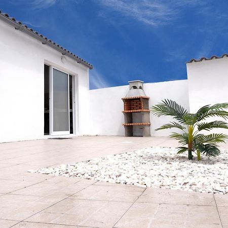 Magnolia - Casa Com Dois Quartos Junto Ao Mar - Renovada Em 2023 Моштейруш Экстерьер фото